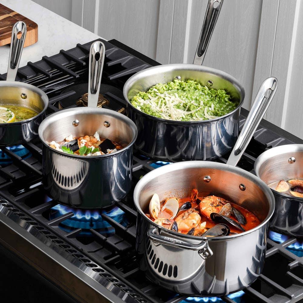 All-Clad 4204CA W/LOOP | D3 4-Quart Saucepan with Loop Handle and Lid - Image 4