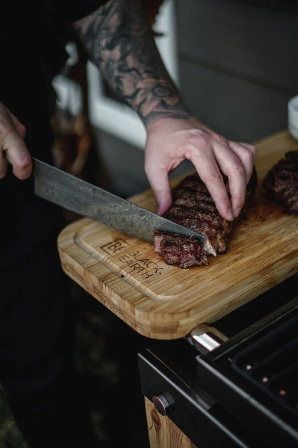 Black Earth M83-2030 | Element 12 Gas Grill - Image 15