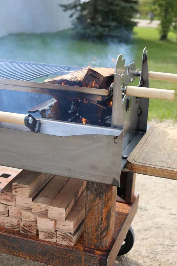 Black Earth M83-2078 | Gaucho 53 Grill | Wood Fire Cooking - Image 13