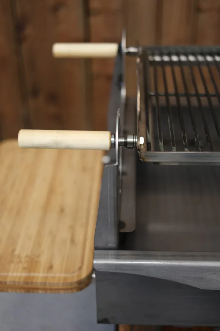 Black Earth M83-2078 | Gaucho 53 Grill | Wood Fire Cooking - Image 6