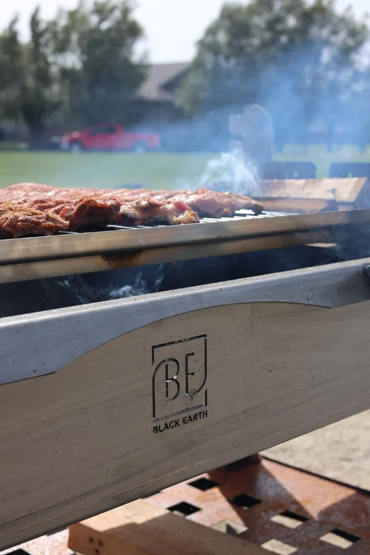 Black Earth M83-2078 | Gaucho 53 Grill | Wood Fire Cooking - Image 7