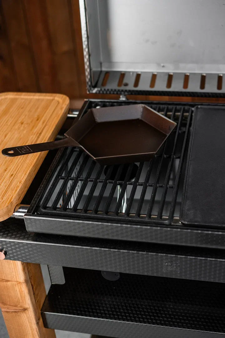 Black Earth M83-2085 | Element 24 Gas Grill - Image 7