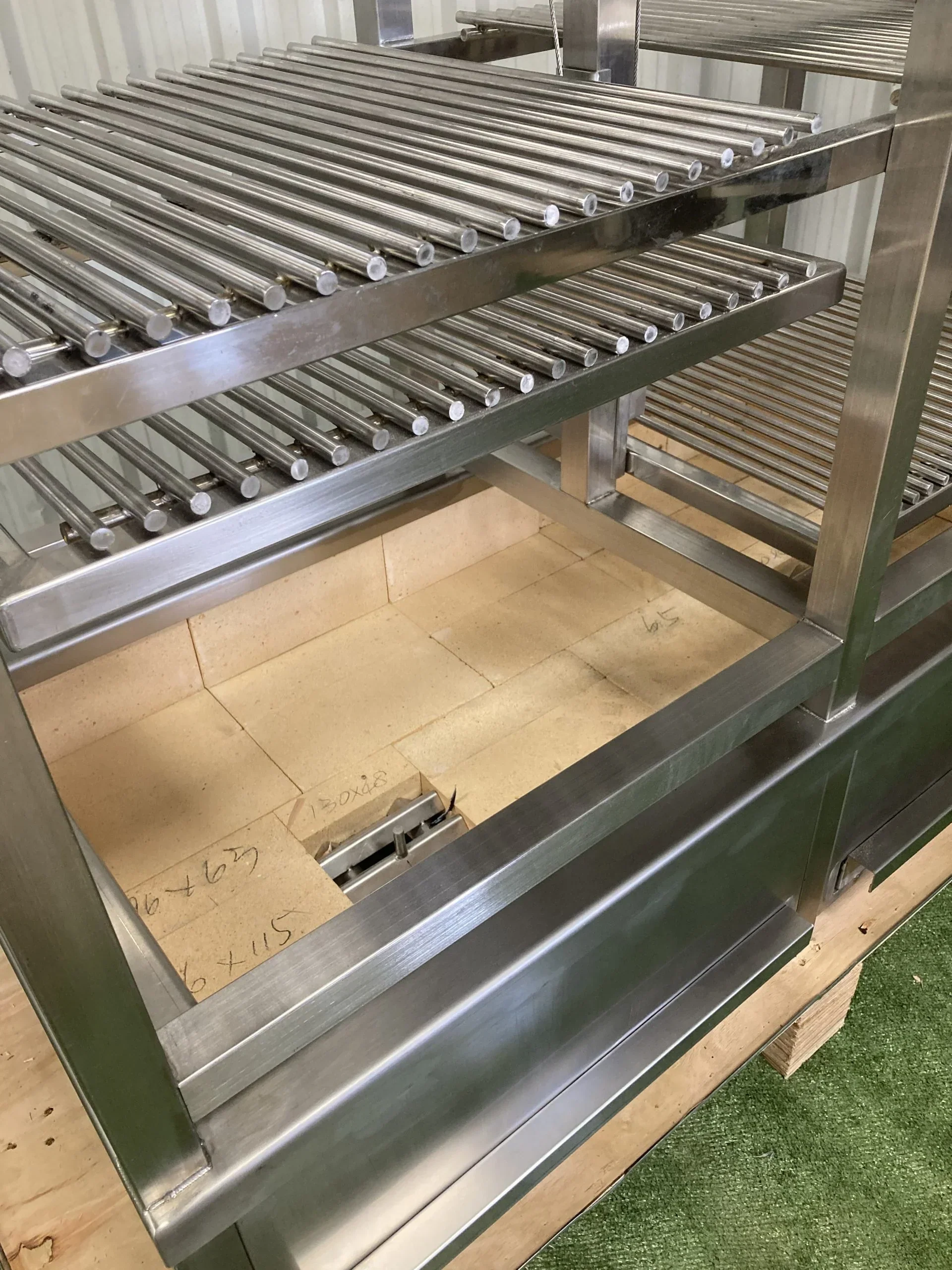 Charcoal Chariots TORO2 | Argentine-Style Open Fire Grill - Image 6