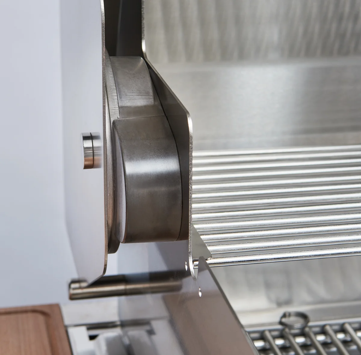 Crown Verity IBI30LP-GO-FLT | 30" Infinite Series Built In Grill with Light Package - Image 6