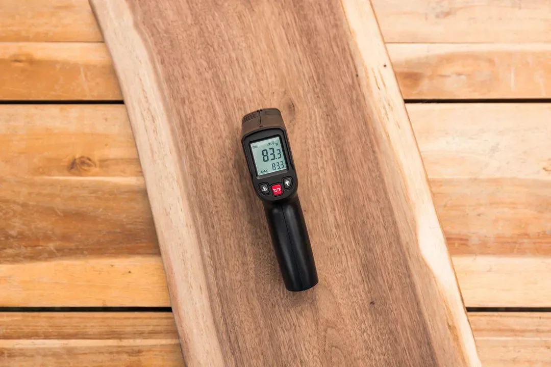 Fontana FFINF | Infrared Thermometer | Pizza Oven Essentials - Image 3