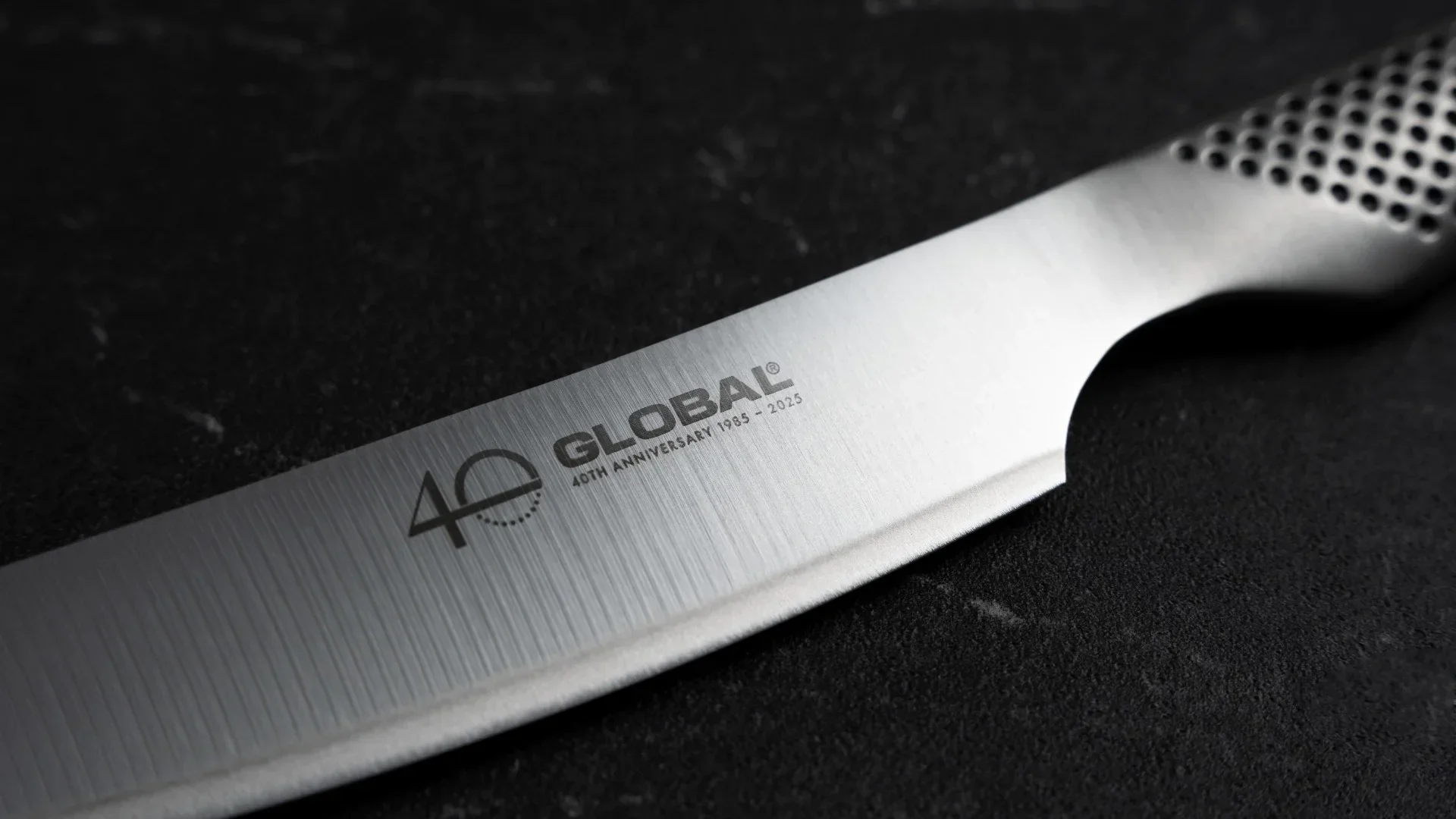 Global 71GS110AB | 6" Kiritsuke Anniversary Knife - Image 2