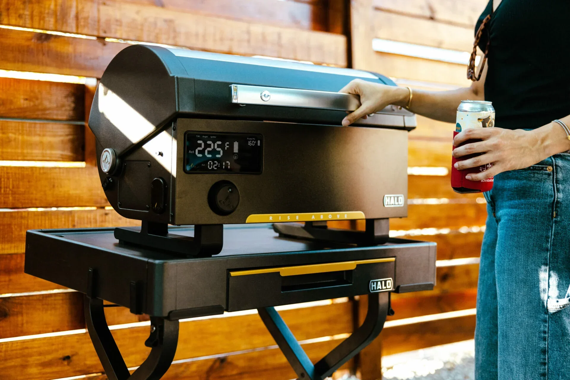Halo HS-1005-ANA | Prime300 Portable Battery-Powered Countertop Pellet Grill - Image 10