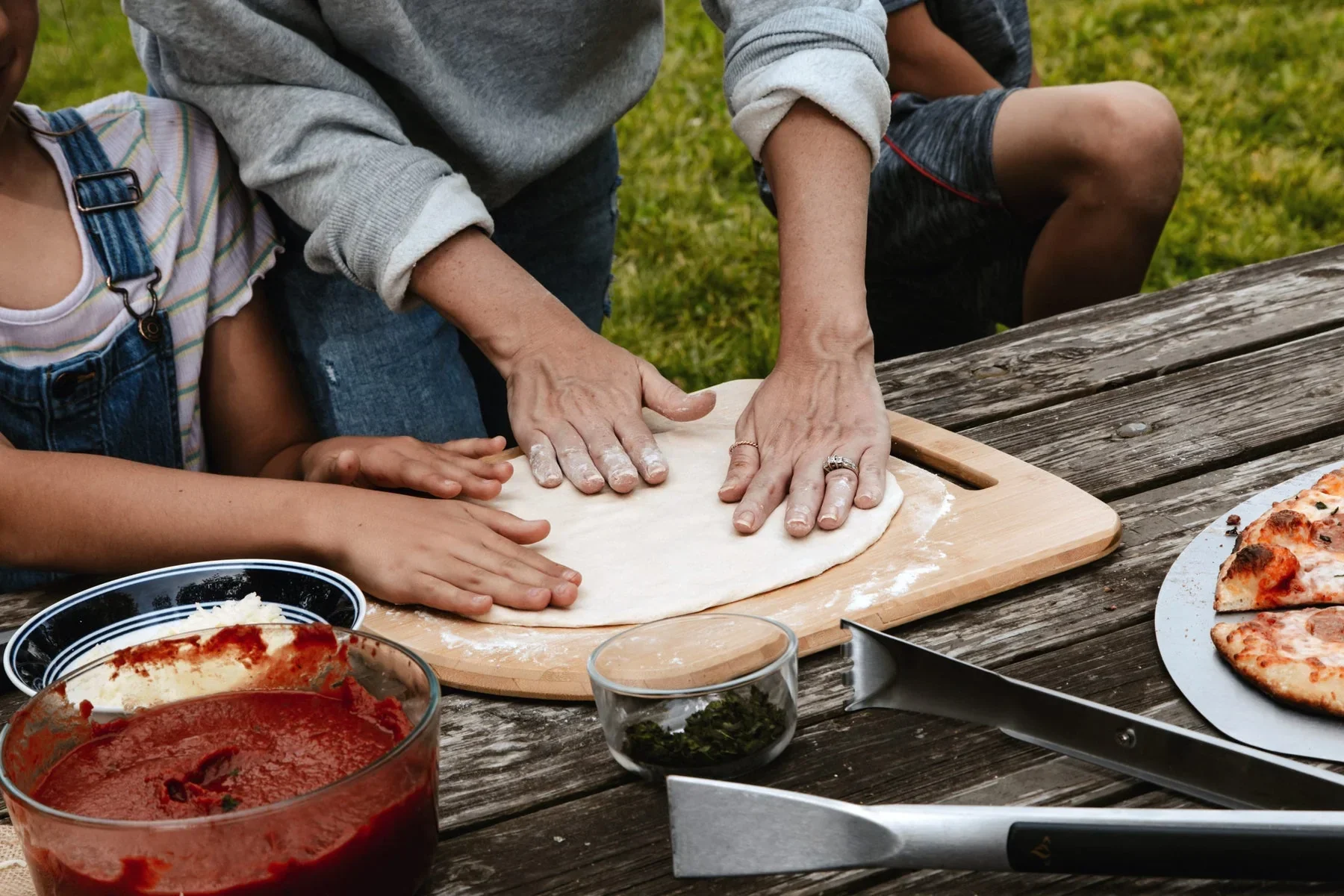 Halo HZ-3022 | Cook + Serve Kit for Pizza Making - Image 4