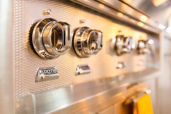 Hestan 36″ Outdoor Built-In Grill - Image 7