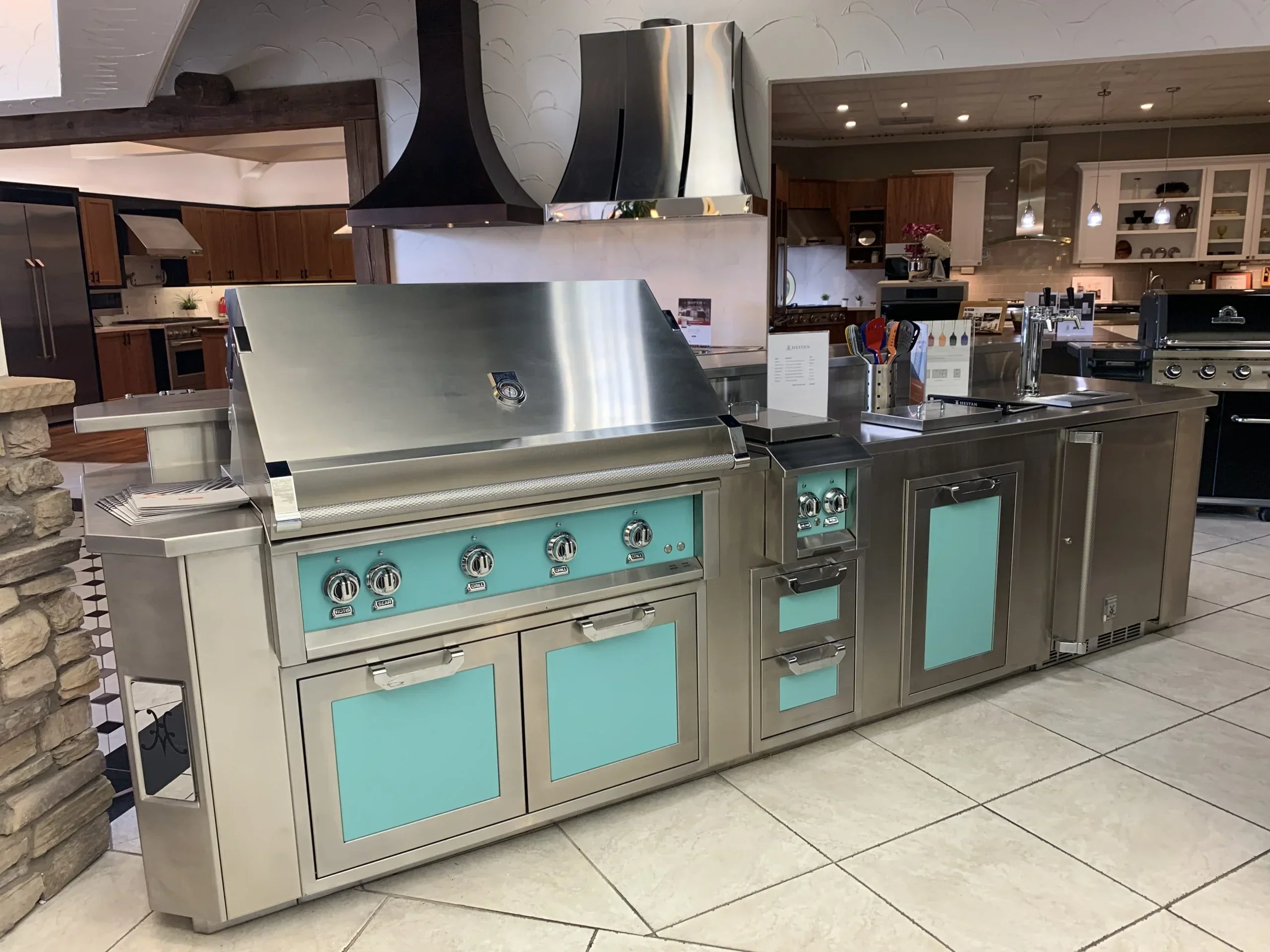 Hestan AGSD30 | Double Storage Doors for Outdoor Kitchen - Image 13